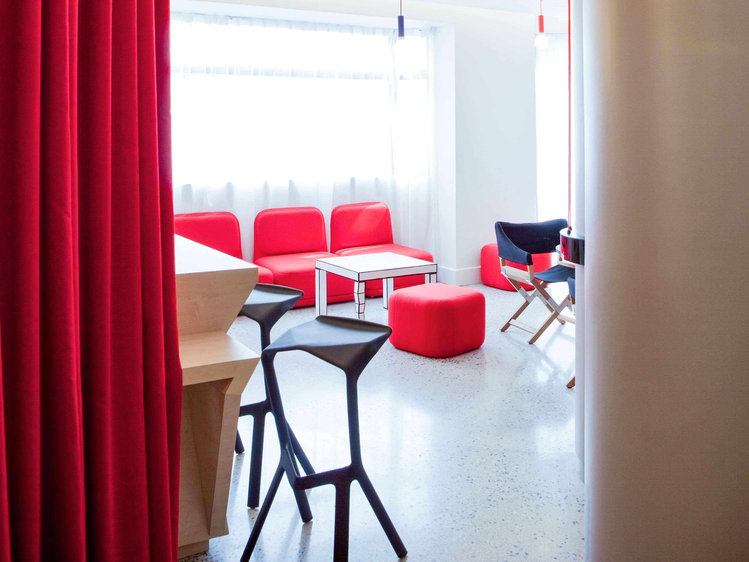 ホテル Ibis Styles Paris Mairie De Montreuil モントルイユ エクステリア 写真