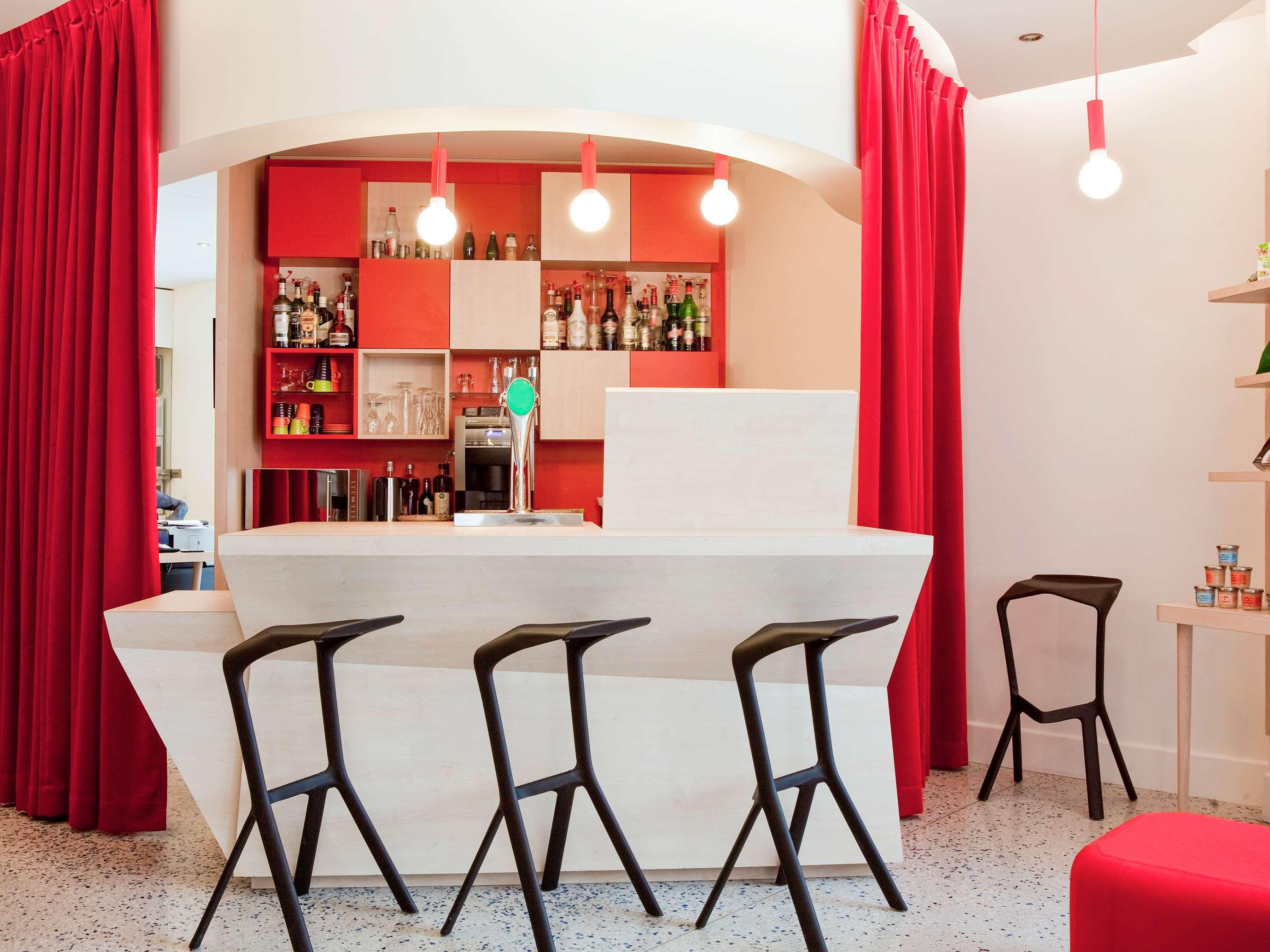 ホテル Ibis Styles Paris Mairie De Montreuil モントルイユ エクステリア 写真